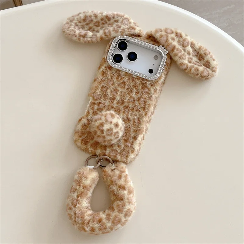 Coque en peluche douce avec mo - Apple Iphone 16 avis et prix